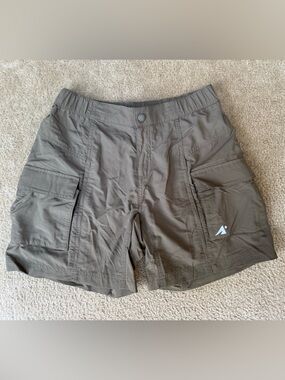 Eastern Mountain Sports Athletic Outdoor Cargo Shorts in light brown